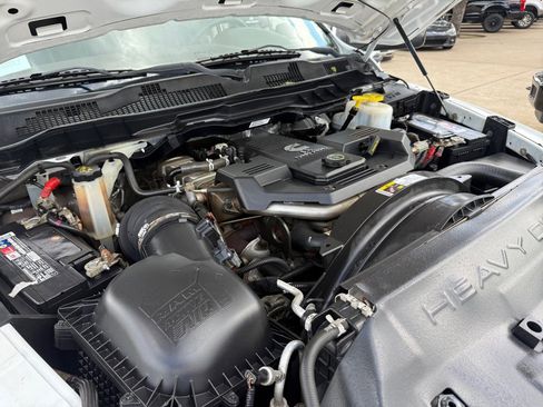 Used 2015 RAM 4500 SLT w/ Quick Order Package 29G SLT image 36