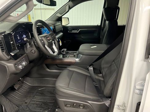 New 2026 GMC Sierra 1500 SLT w/ SLT Premium Plus Package AWD/4WD image 12