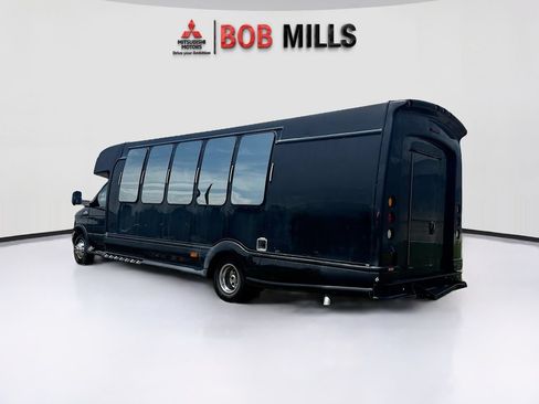 Used 2007 Ford E-450 and Econoline 450 RWD image 5