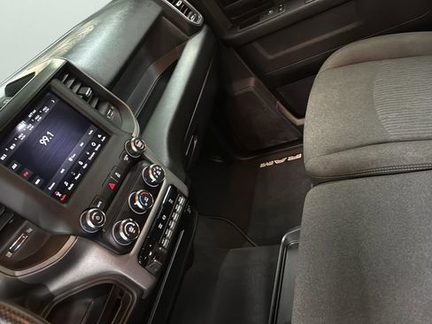 Used 2020 RAM 3500 Tradesman image 21