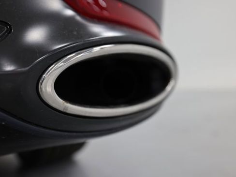 Used 2026 Genesis G70 2.5T image 8