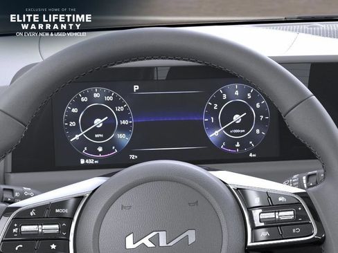 New 2026 Kia Seltos EX FWD image 22