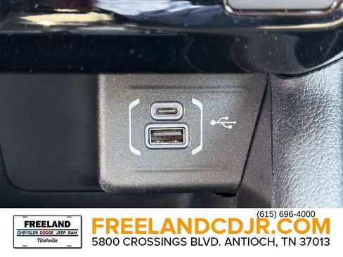 New 2025 Jeep Compass Sport image 30