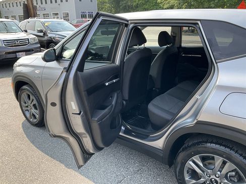 Used 2021 Kia Seltos LX AWD/4WD image 13