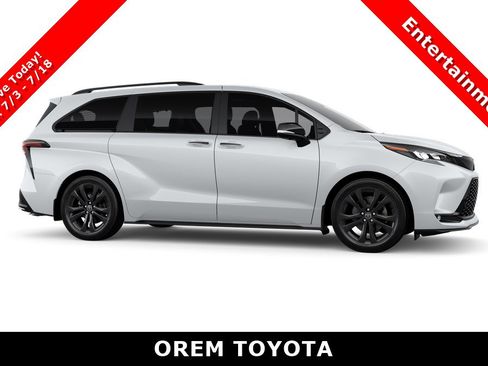 New 2026 Toyota Sienna XSE FWD image 13