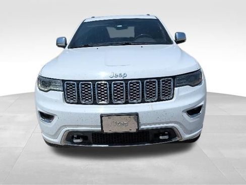 Used 2017 Jeep Grand Cherokee Overland AWD/4WD image 8