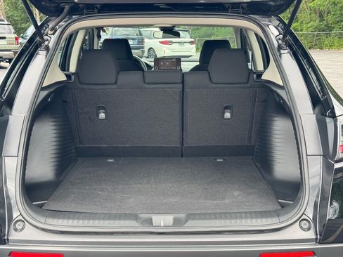 Certified 2025 Honda HR-V LX image 5