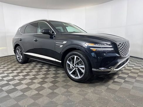 Used 2025 Genesis GV80 2.5T Select image 2