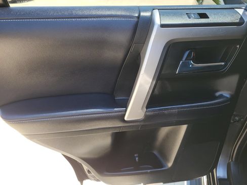 Used 2018 Toyota 4Runner Limited AWD/4WD image 13