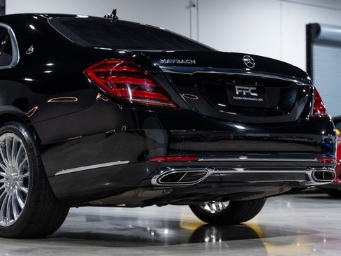 Used 2018 Mercedes-Benz Maybach S 560 4MATIC image 17