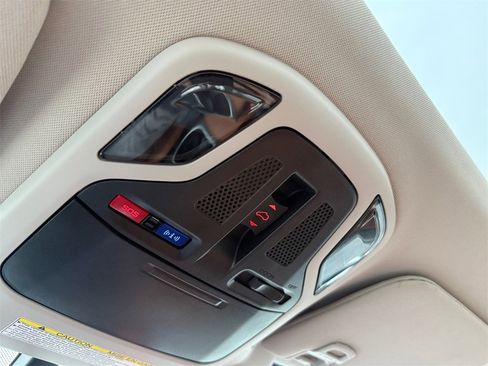 Used 2022 Subaru Legacy Touring XT image 32