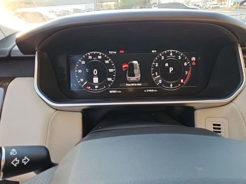 Used 2019 Land Rover Range Rover Sport HSE AWD/4WD image 14