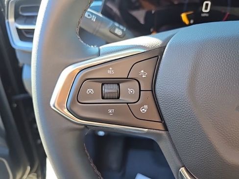Used 2024 Chevrolet TrailBlazer LT w/ Convenience Package AWD/4WD image 12