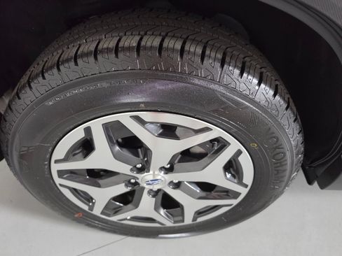 Certified 2023 Subaru Forester Premium AWD/4WD image 12
