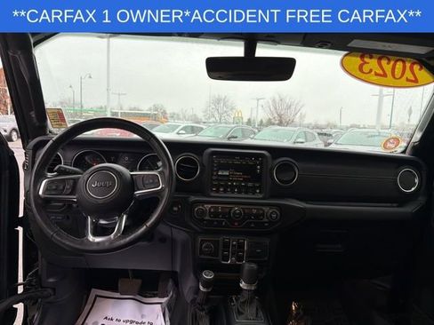 Used 2023 Jeep Wrangler Unlimited Sahara w/ Cold Weather Group image 20