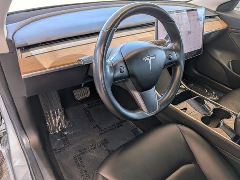 Used 2018 Tesla Model 3 Long Range image 13