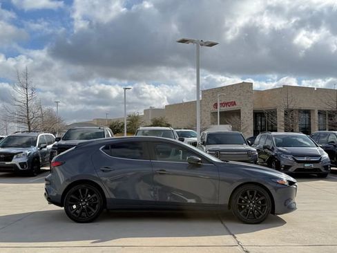 Used 2024 MAZDA MAZDA3 s image 6