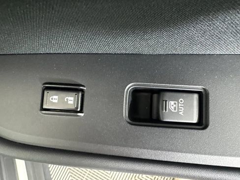Used 2016 Subaru Outback 2.5i Premium AWD/4WD image 33