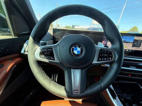 Used 2024 BMW X5 xDrive40i w/ M Sport Package AWD/4WD image 23