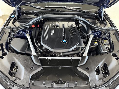 Used 2019 BMW 540i image 35