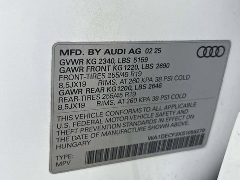 Certified 2025 Audi Q3 2.0T Premium w/ Convenience Package image 21