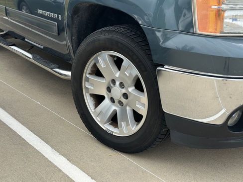 Used 2008 GMC Sierra 1500 SLT w/ SLT Preferred Package image 4