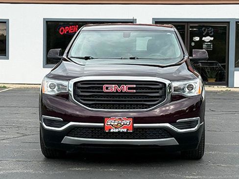 Used 2017 GMC Acadia SLE AWD/4WD image 8