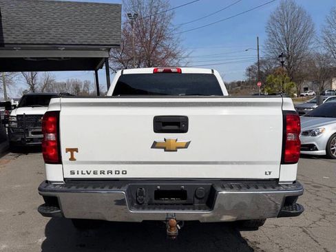 Used 2018 Chevrolet Silverado 1500 LTZ AWD/4WD image 6