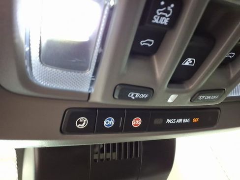 Used 2026 GMC Sierra 2500 Denali w/ Technology Package AWD/4WD image 19