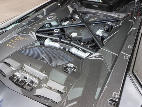 Used 2014 Lamborghini Aventador LP 700-4 AWD/4WD image 13