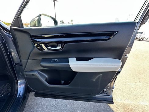 Used 2024 Honda CR-V EX-L image 18