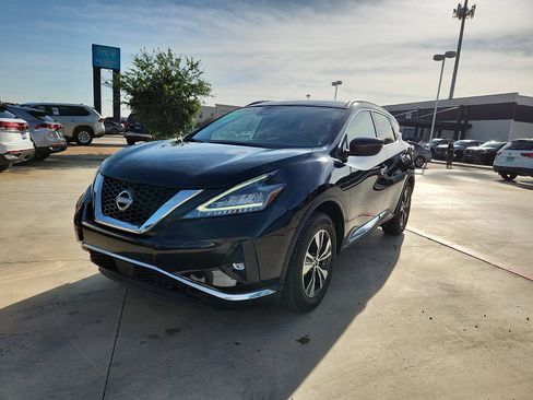 Used 2023 Nissan Murano SV FWD image 3