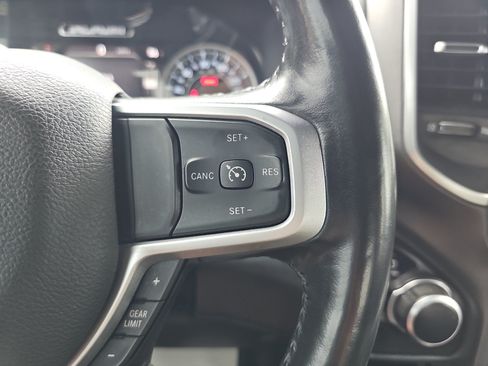 Used 2023 RAM 1500 Big Horn AWD/4WD image 15