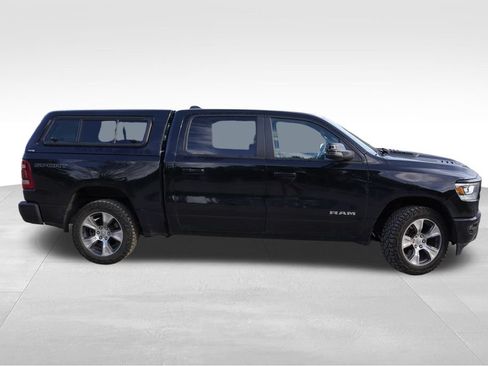 Used 2023 RAM 1500 Laramie AWD/4WD image 2