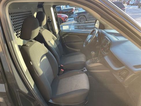 Used 2021 RAM ProMaster City Tradesman SLT image 11