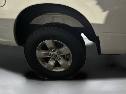 Used 2023 RAM 1500 Classic SLT w/ Trailer & Traction Group image 40