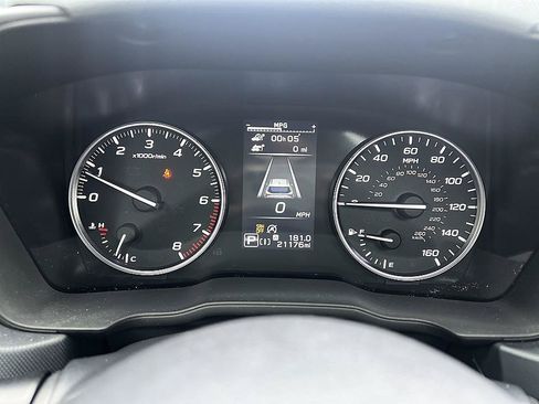 Used 2025 Subaru Forester Limited AWD/4WD image 14