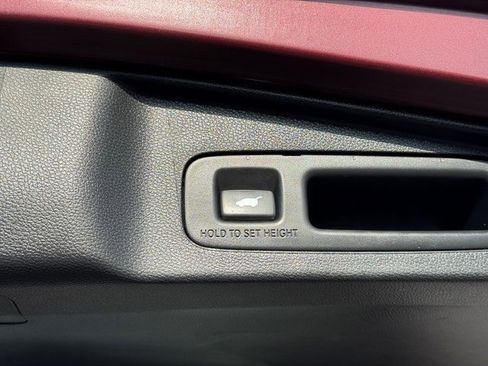 Used 2019 Honda CR-V Touring image 19