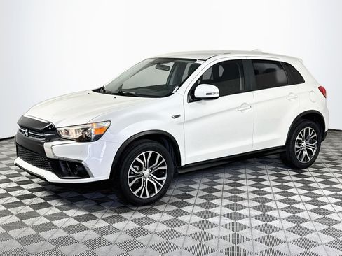 Used 2019 Mitsubishi Outlander Sport ES FWD image 4