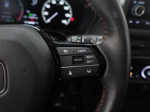 Used 2024 Honda HR-V Sport image 26