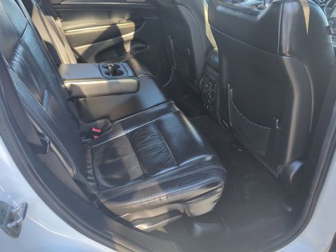 Used 2014 Jeep Grand Cherokee Limited image 45