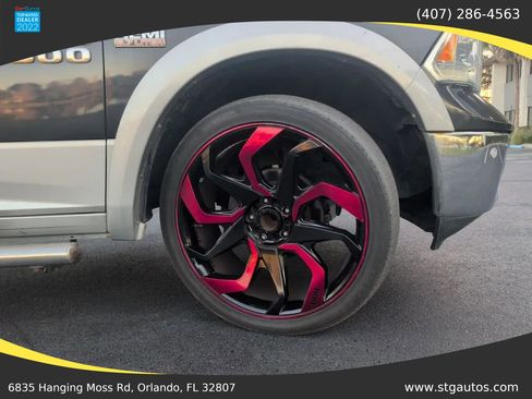 Used 2015 RAM 1500 Laramie image 27