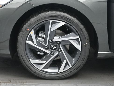 New 2026 Hyundai Elantra Limited w/ Cargo Package FWD image 35