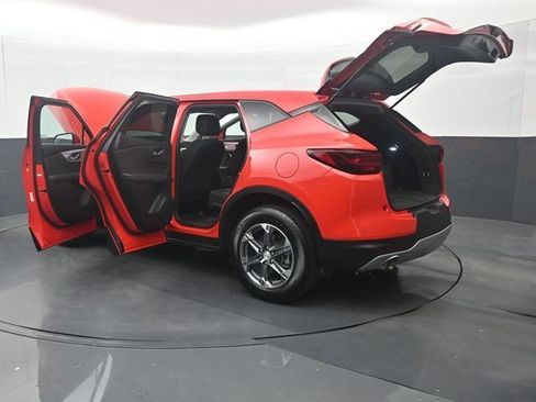 Used 2025 Chevrolet Blazer LT FWD image 38