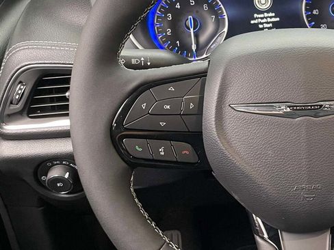 New 2026 Chrysler Pacifica Limited w/ S Appearance Package image 38