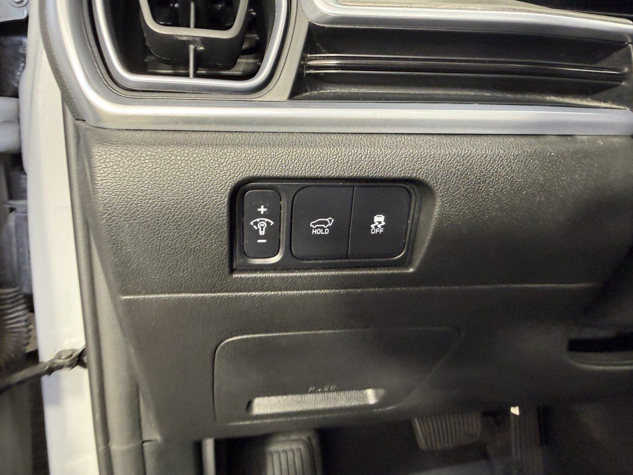 Used 2024 Kia Sorento X-Line EX AWD/4WD image 24