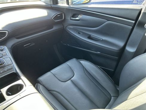 Used 2021 Hyundai Santa Fe SEL Premium image 5