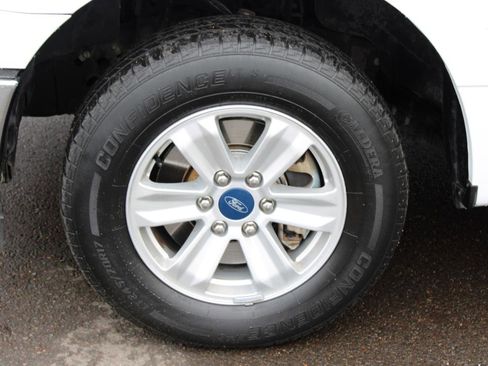 Used 2018 Ford F150 XL w/ Equipment Group 101A Mid RWD image 16
