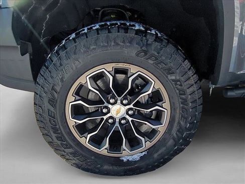 Used 2020 Chevrolet Colorado ZR2 image 24