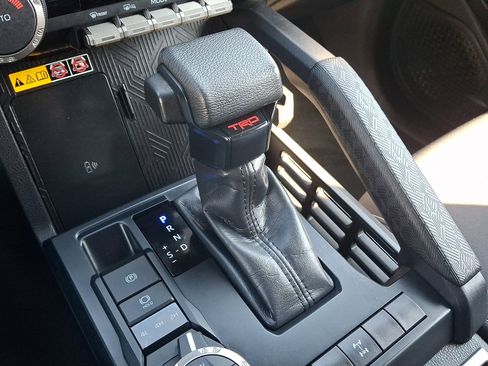 Used 2024 Toyota Tacoma TRD Off-Road w/ TRD Off Road Upgrade Package image 14